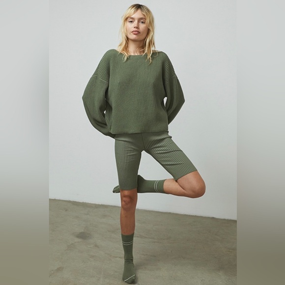 NEW Lunya Cozy Cotton Silk Reversible Pullover in Humble Green - Picture 5 of 11